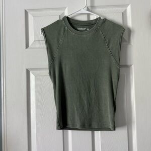 Abercrombie & Fitch Women’s Green Ribbed Sleeveless Top Size S